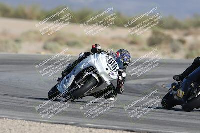 media/Oct-04-2025-CVMA (Sat) [[408bcdd6e4]]/Race 14-500-400-350 Supersport/